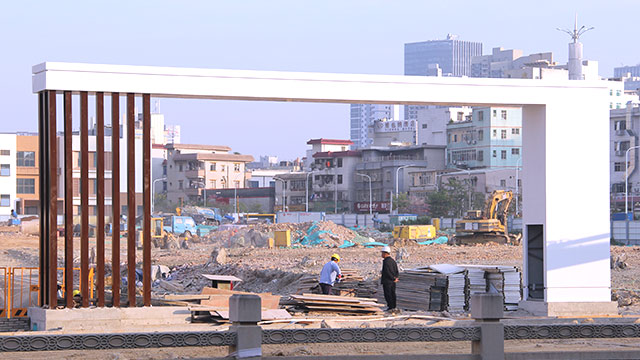 大通建材工地大門-深圳平湖工地標準大門安裝-工地大門-深圳市大通建材有限公司鋼圍擋生產定制廠家